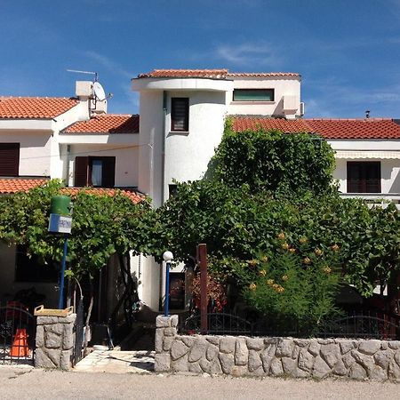 Apartmani Marko Baška Εξωτερικό φωτογραφία